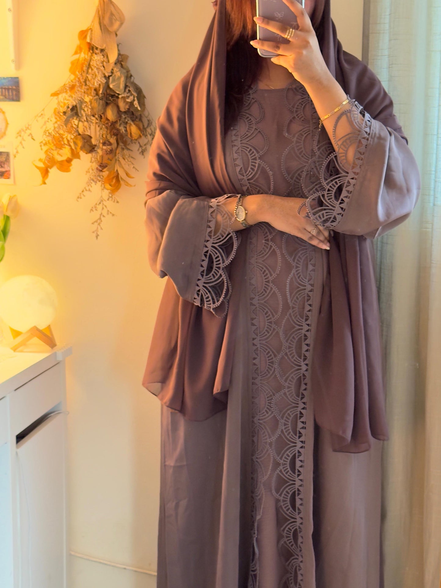 Mauve Abaya