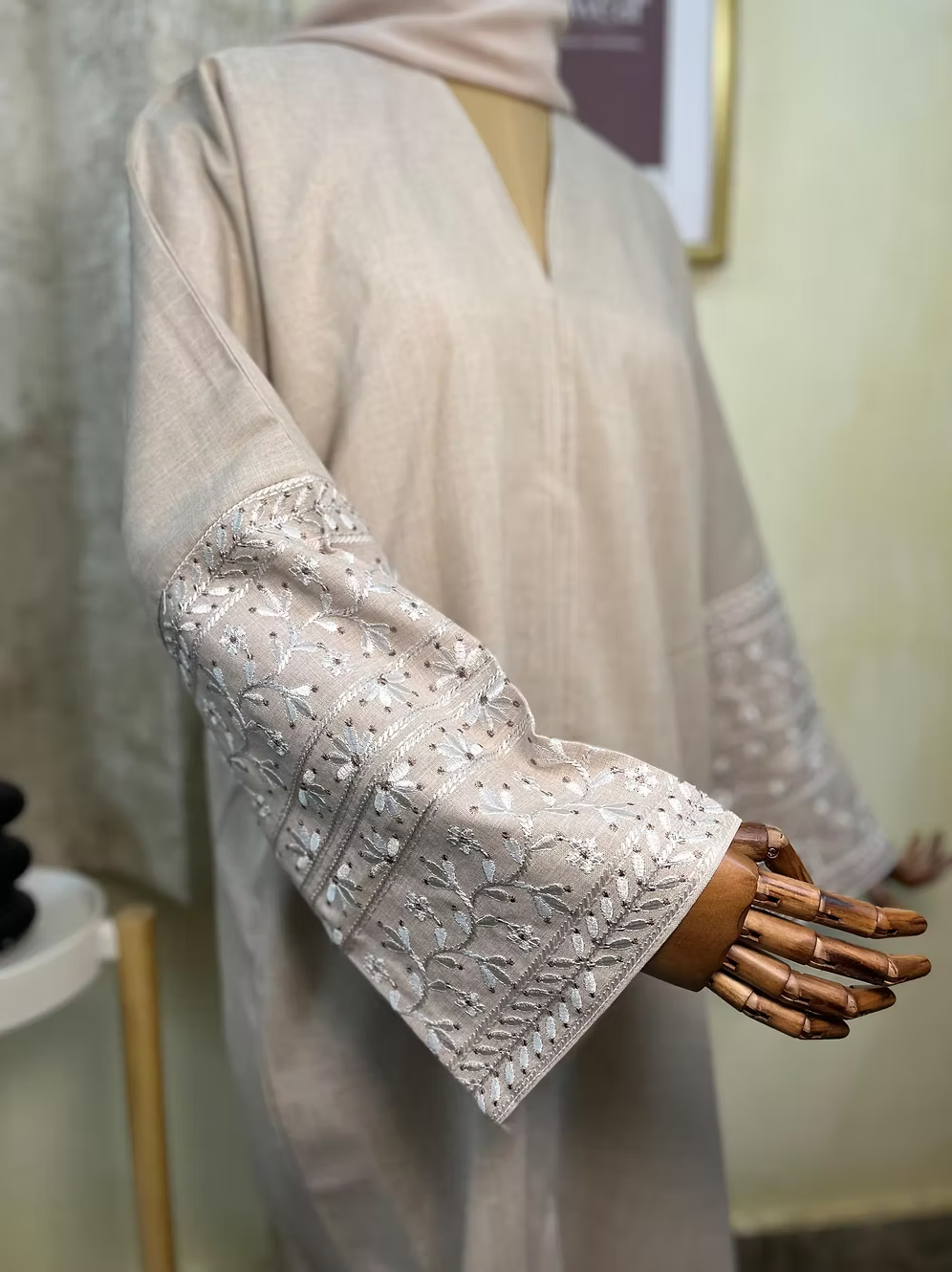 The Farah Abaya